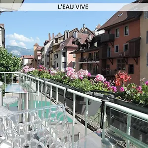 Apartment Lofts And Lakes Premium